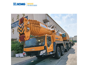 Guindaste móvel XCMG QAY260