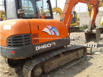Escavadora de rastos DOOSAN DH60-7