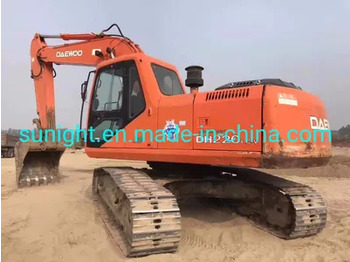 Escavadora de rastos DAEWOO