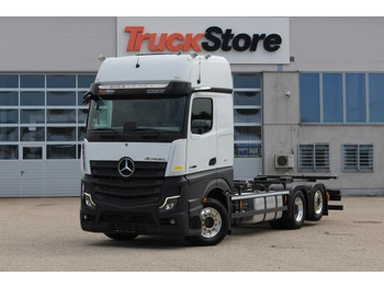 Caminhão transportador de contêineres/ Caixa móvel MERCEDES-BENZ Actros
