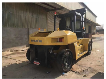 Empilhadeira KOMATSU