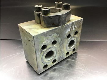 Motor e peças LIEBHERR