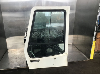 Porta e peças LIEBHERR