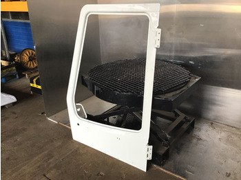 Porta e peças LIEBHERR