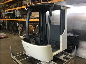Cabine e interior LIEBHERR