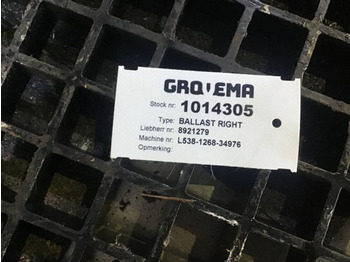 Contrapeso de Máquina de construção Liebherr Counterweight Right: foto 3 Contrapeso de Máquina de construção Liebherr Counterweight Right: foto 3