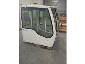 Cabine e interior LIEBHERR