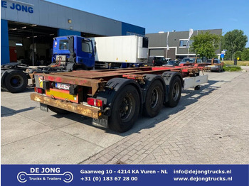 Semireboque transportador de contêineres/ Caixa móvel KRONE SD