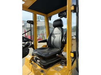 Carregadeira articulada Eurotrac Eurotrac W13: foto 4