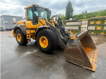 Carregadeira de rodas Volvo L 110 H: foto 2