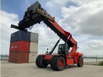 Reachstacker porta contentores HYSTER