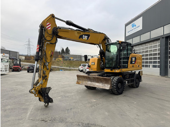 Escavadeira de rodas CATERPILLAR M320F