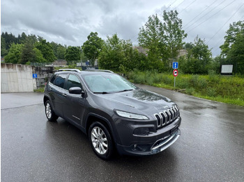 Hatchback JEEP Cherokee 2.2 TD: foto 2