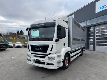 Caminhão com lona MAN TGS 18.440