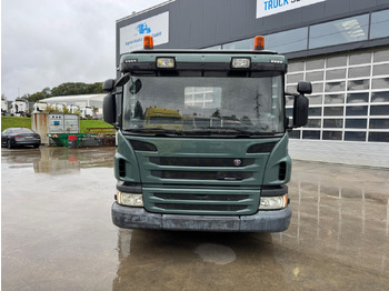 Caminhão multibenne SCANIA P320 4x2 Trösch: foto 2 Caminhão multibenne SCANIA P320 4x2 Trösch: foto 2
