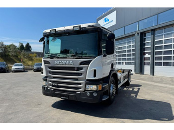 Caminhão chassi SCANIA P 400