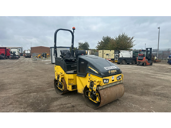 Compactador de asfalto BOMAG