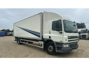 Caminhão furgão DAF CF 65 220