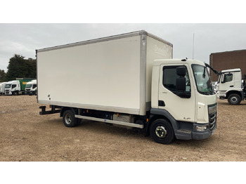 Caminhão furgão DAF LF 180