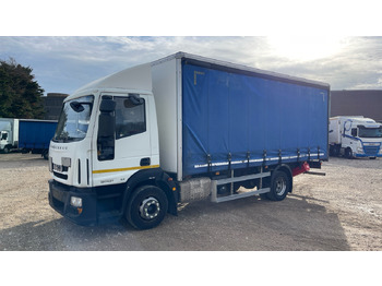 Caminhão com lona Iveco Eurocargo 110E21: foto 2 Caminhão com lona Iveco Eurocargo 110E21: foto 2