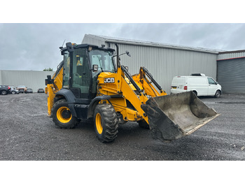 Retroescavadeira JCB 3CX