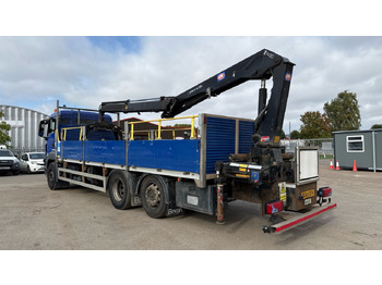 Camião de caixa aberta/ Plataforma, Caminhão grua Man TGS 26.360: foto 3