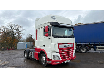 Tractor DAF XF 530