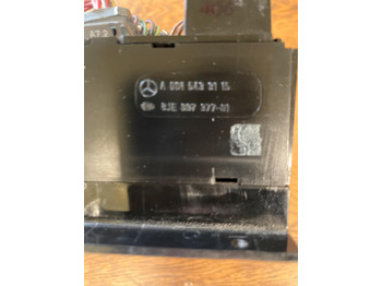 Sistema elétrico de Caminhão Mercedes Atego Sicherungskasten (Zentralelektrik) A0015433115: foto 2