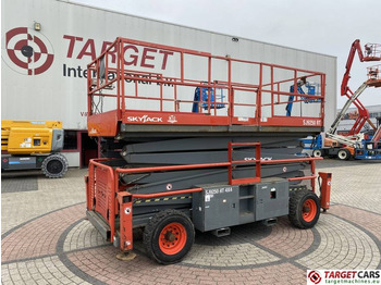 Plataforma de Tijera/ Plataforma de tesoura SKYJACK