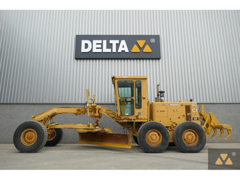 Motoniveladora CATERPILLAR