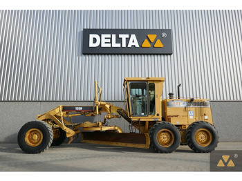 Motoniveladora CATERPILLAR