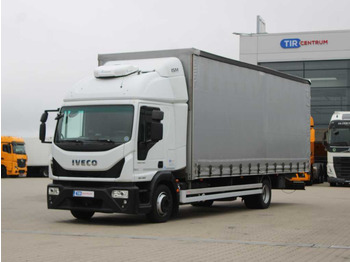Caminhão com lona IVECO EuroCargo
