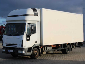 Caminhão furgão IVECO EuroCargo