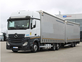 Caminhão com lona MERCEDES-BENZ Actros 2542