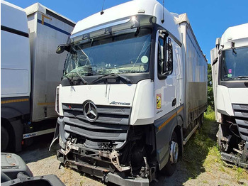 Caminhão com lona MERCEDES-BENZ Actros 2542