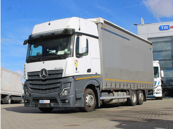 Caminhão com lona MERCEDES-BENZ Actros 2542