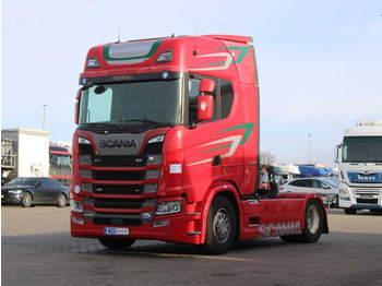 Tractor SCANIA R 450