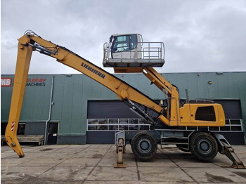 Manipulador de material LIEBHERR