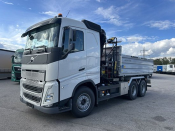 Caminhão basculante VOLVO FH 500