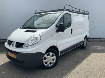 Furgão RENAULT Trafic 2.0