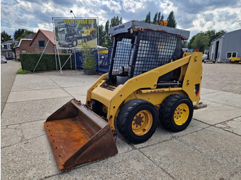 Mini carregadeira CATERPILLAR 216B3