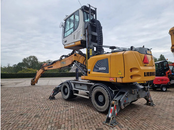 Manipulador de material LIEBHERR