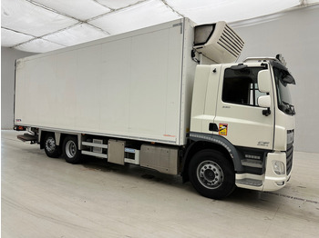 Caminhão frigorífico DAF CF 330 - 6x2: foto 3