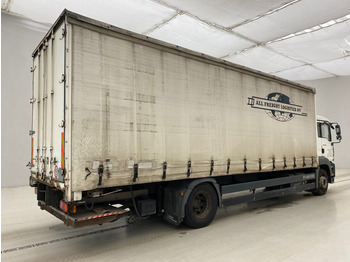 Caminhão com lona MAN TGA 18.320: foto 4