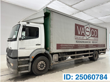 Caminhão com lona MERCEDES-BENZ Atego 1823