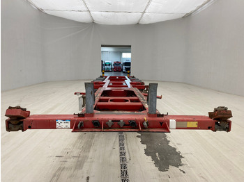 Semireboque transportador de contêineres/ Caixa móvel Renders Skelet 20-30-40 ft: foto 2