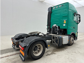 Tractor Volvo FH 460 Globetrotter: foto 5