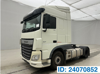 Tractor DAF XF 450
