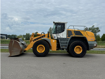 Carregadeira de rodas LIEBHERR L 566