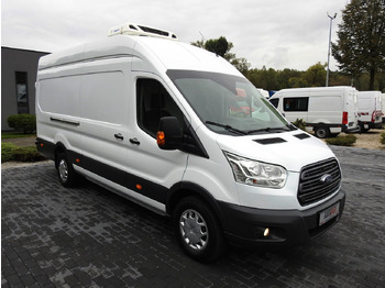 Carrinha frigorífica FORD TRANSIT REFRIGERATOR VAN 0*C HEATING FUNCTION POWER SUPPLY 230V CRUISE CONTROL NAVIGATION AIR CONDITIONING LED LIGHTS  130HP: foto 4